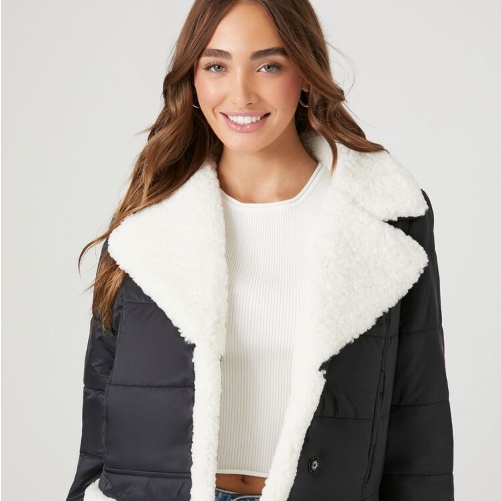 Forever 21 black puffer Sherpa jacket